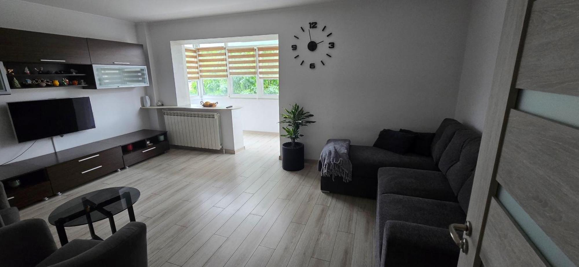 Ilona Apartament 3 Camere Râmnicu Vâlcea エクステリア 写真